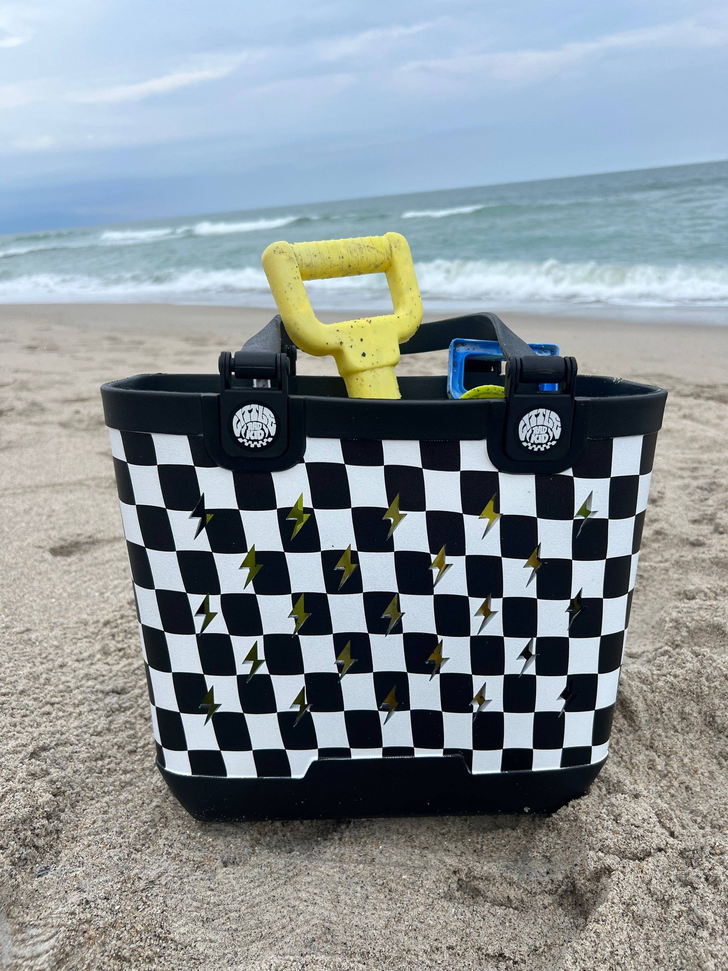Bolt bag caryall