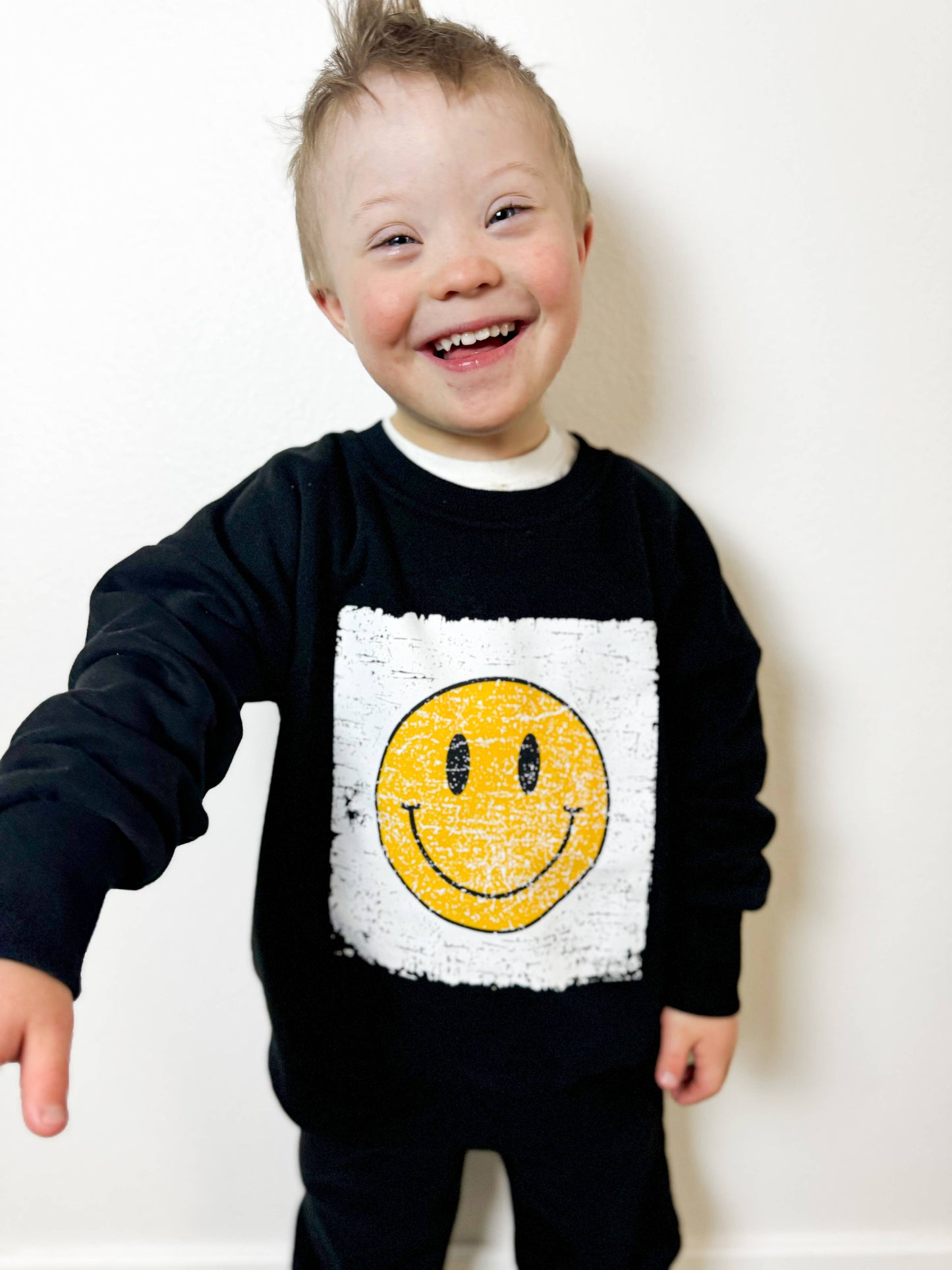 Smiley Elevated Crewneck - Black