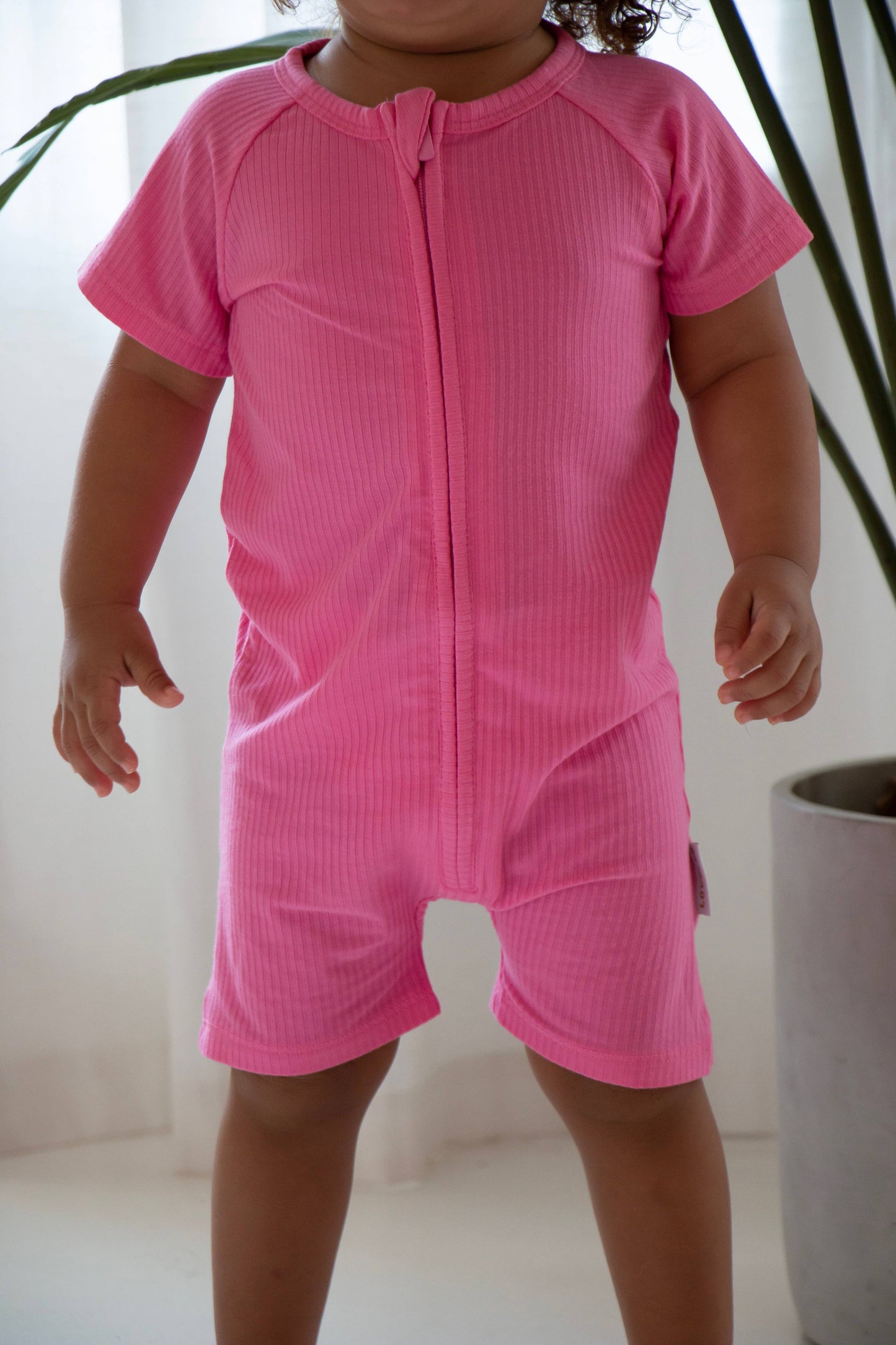 Ribbed Shortie || Hot Pink