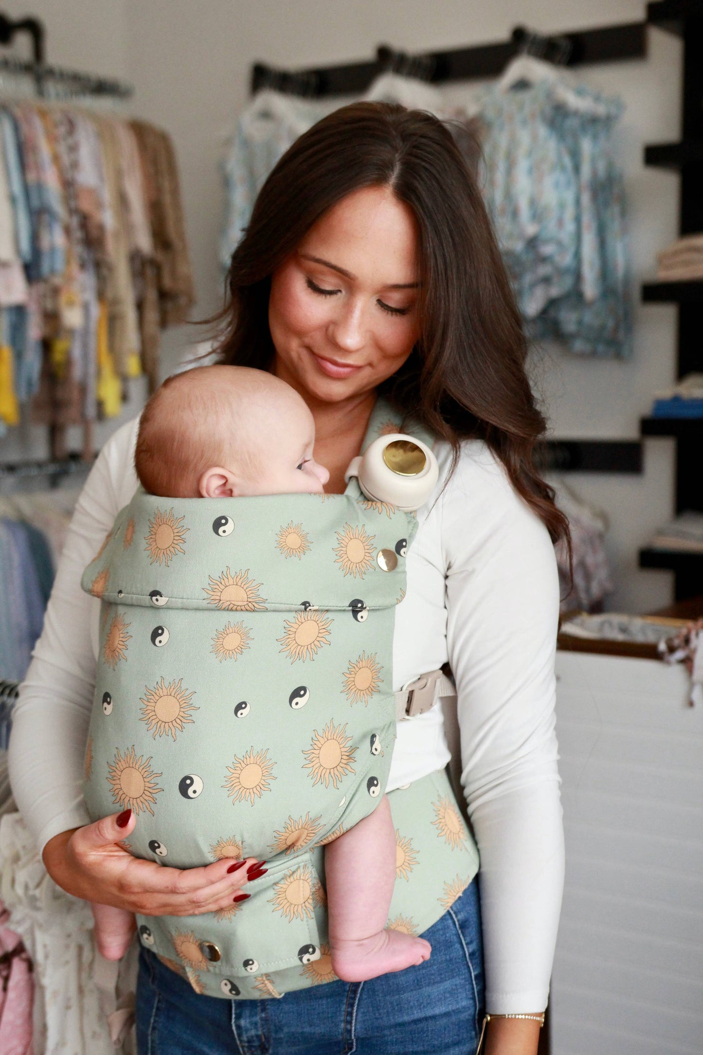 Coco Soleil-Baby Carrier With A Pocket