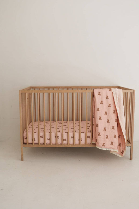 Muslin Crib Sheet | Pink Lottie