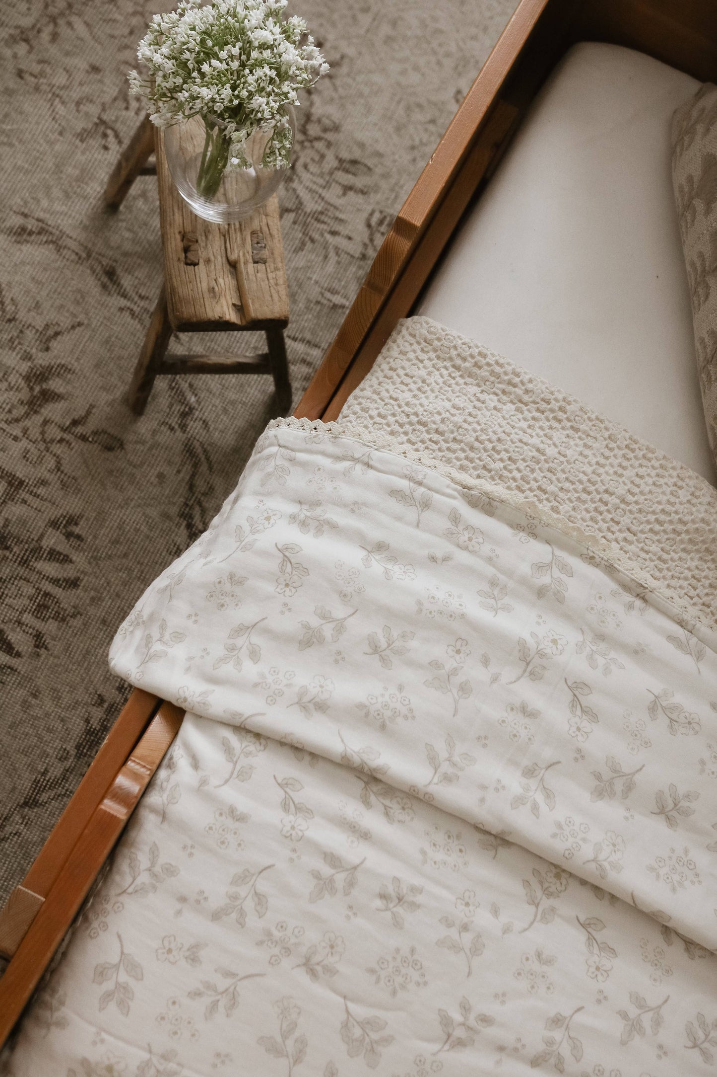 Serenity Floral 6 Layer Gauze Blanket