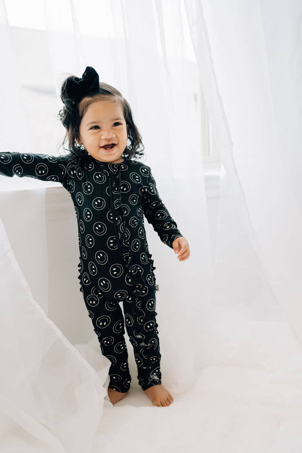 Happy - Ruffle Bamboo Sleeper