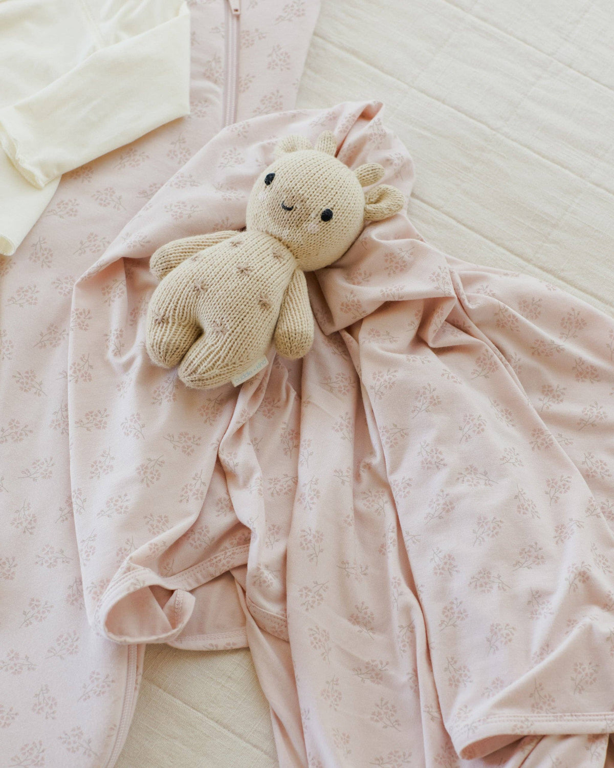 Modal Baby Swaddle Pink Blossom
