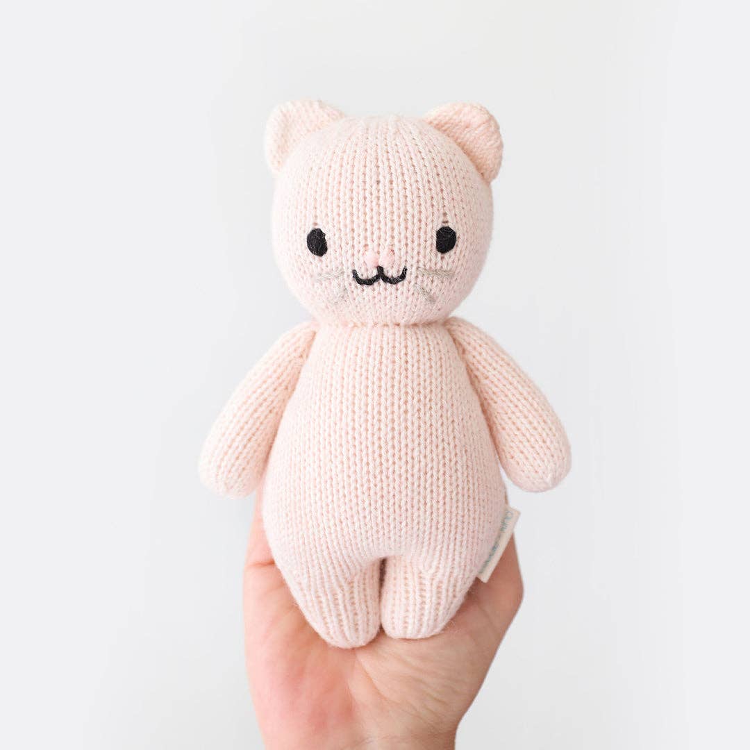 Baby kitten (blush), gives 5 meals