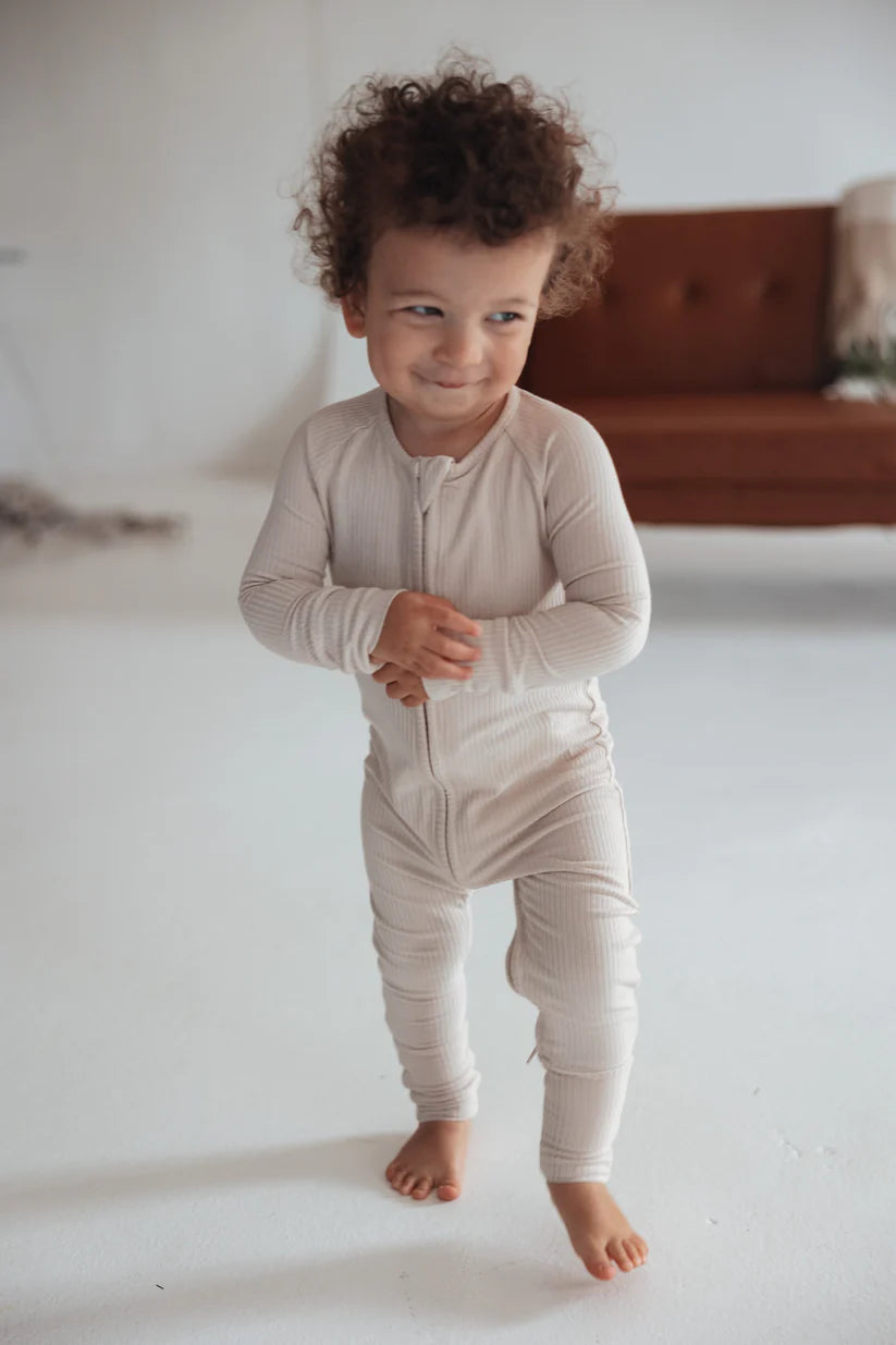Ribbed Zip Romper || Oat