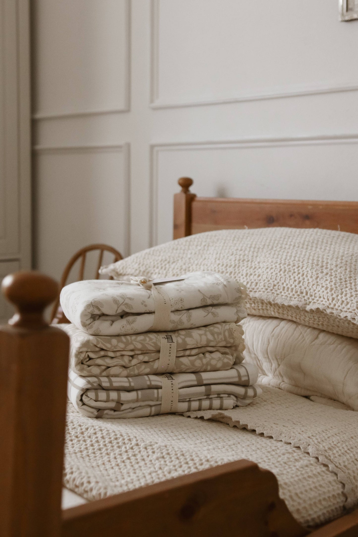 Serenity Floral 6 Layer Gauze Blanket