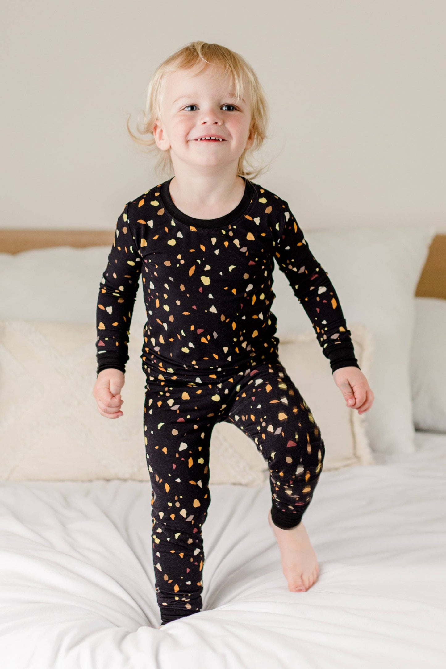 2 Piece Bamboo Kids Pajamas Set - Space Junk Black